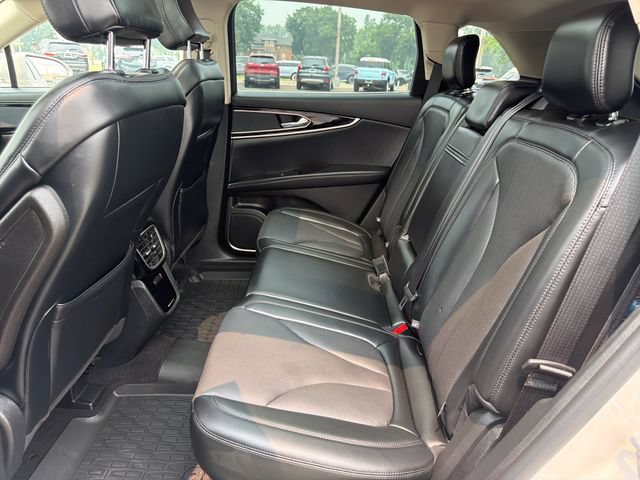 Certified 2023 Lincoln Nautilus Reserve AWD/4WD image 29