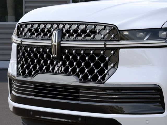 New 2027 Lincoln Navigator Black Label RWD image 17