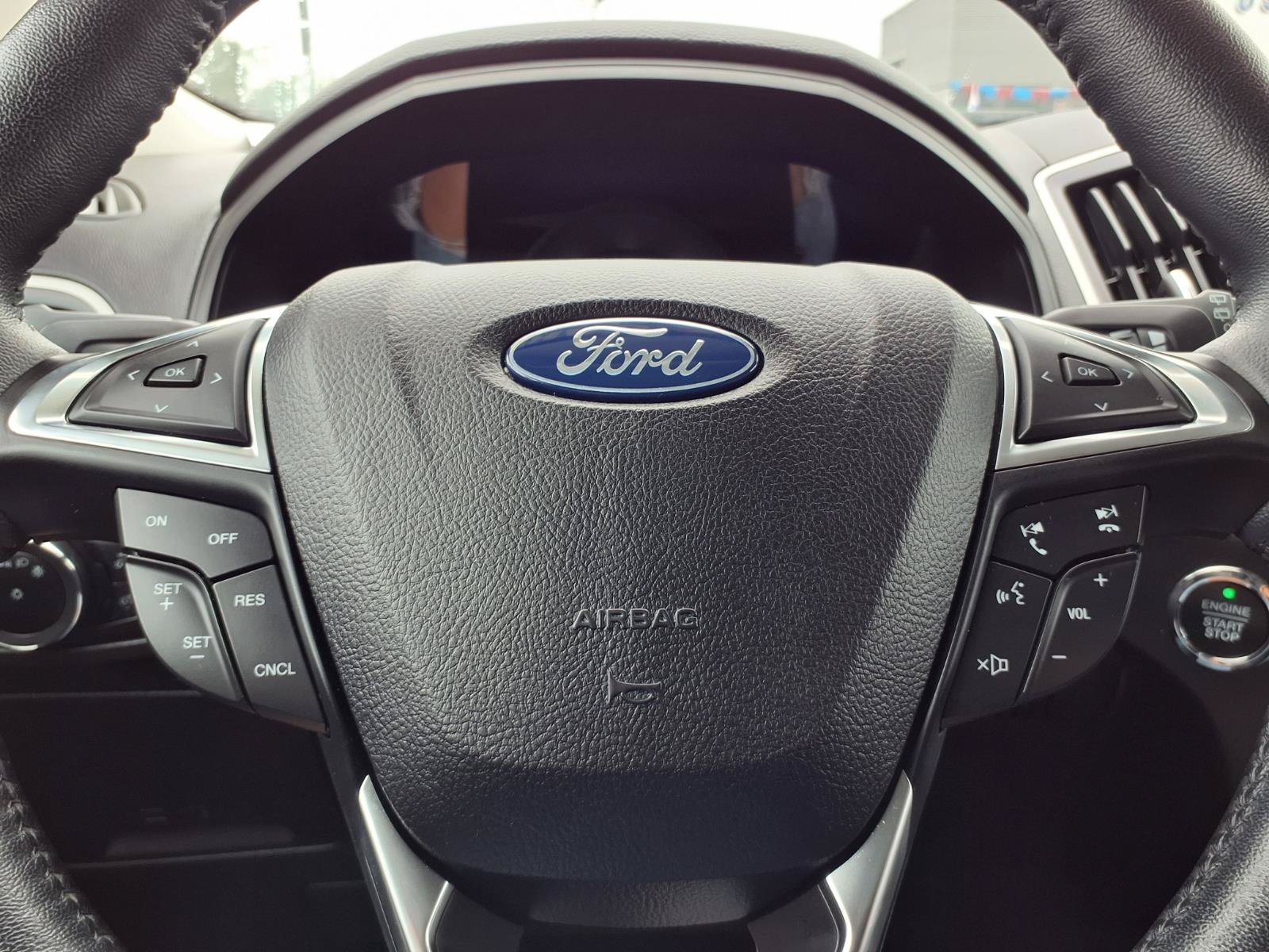 Used 2024 Ford Edge SEL w/ Convenience Package AWD/4WD image 15