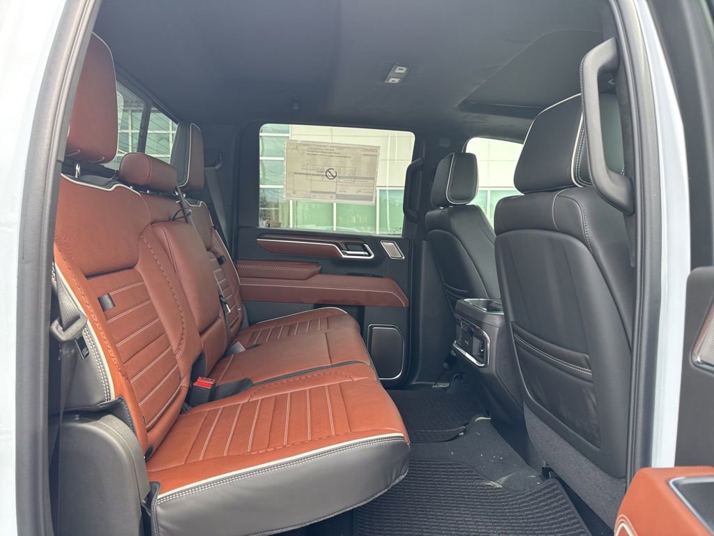 New 2026 GMC Sierra 3500 Denali Ultimate AWD/4WD image 30