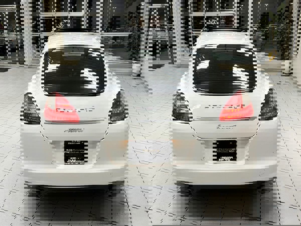 Used 2012 Porsche Panamera 4 image 64