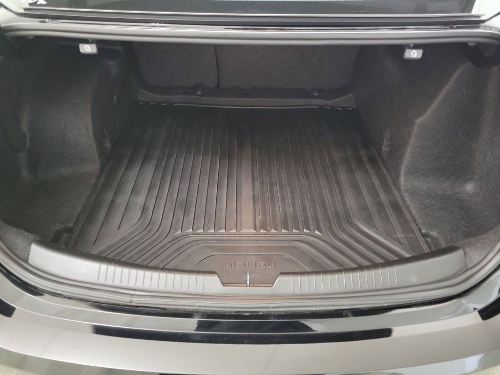 Used 2022 Chevrolet Malibu LS w/ LPO, Floor Liner Package image 18