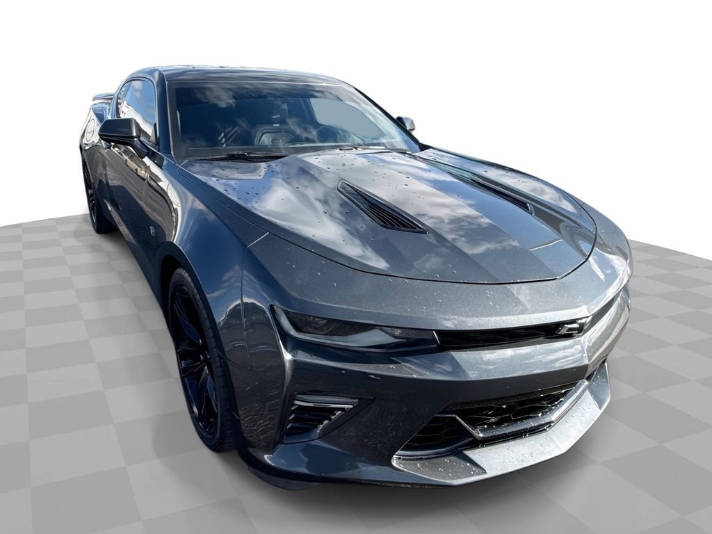 Used 2018 Chevrolet Camaro SS w/ LPO RS/SS Interior Package image 1