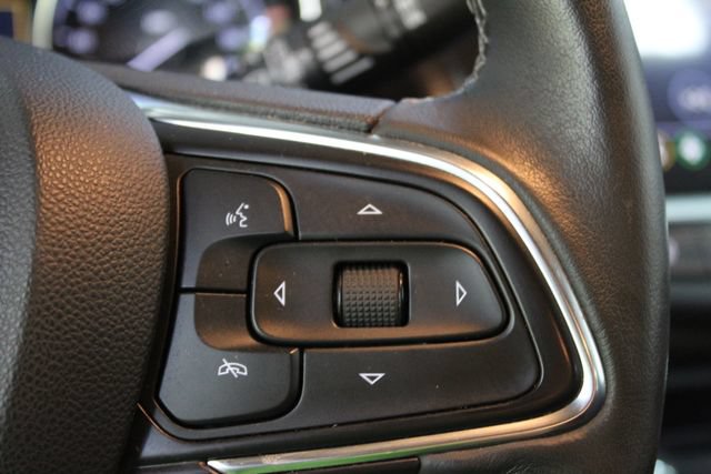 Used 2023 Buick Encore GX Preferred w/ Sport Touring Package AWD/4WD image 17