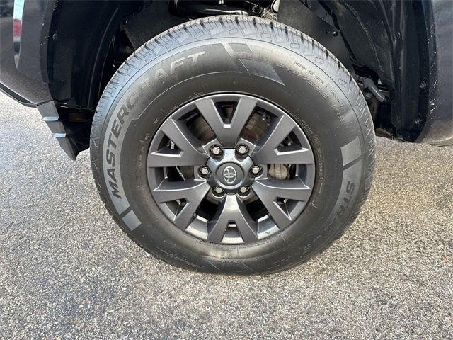 Used 2021 Toyota Tacoma SR5 image 10