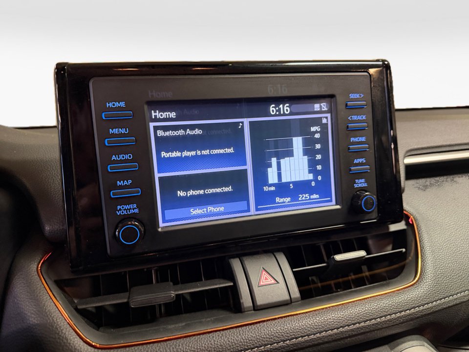 Used 2019 Toyota RAV4 XLE AWD/4WD image 21
