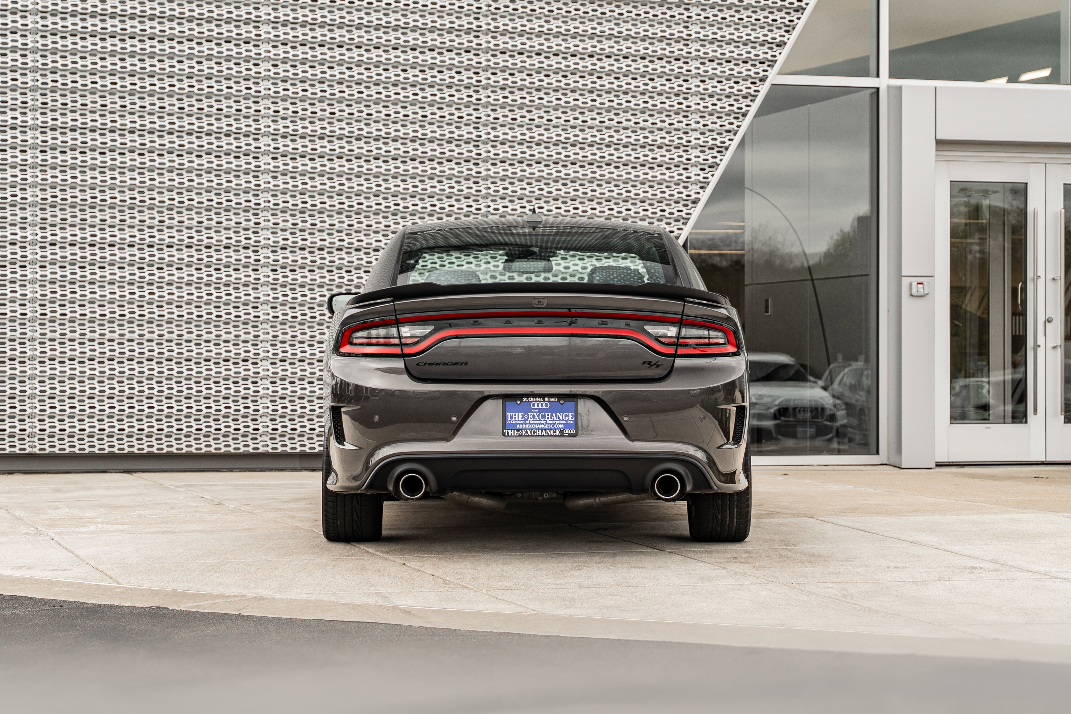 Used 2023 Dodge Charger R/T w/ Plus Group RWD image 28