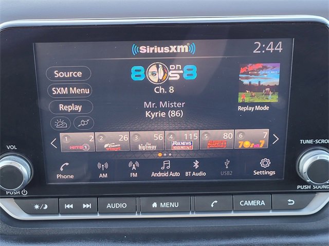 Used 2021 Nissan Rogue S image 11