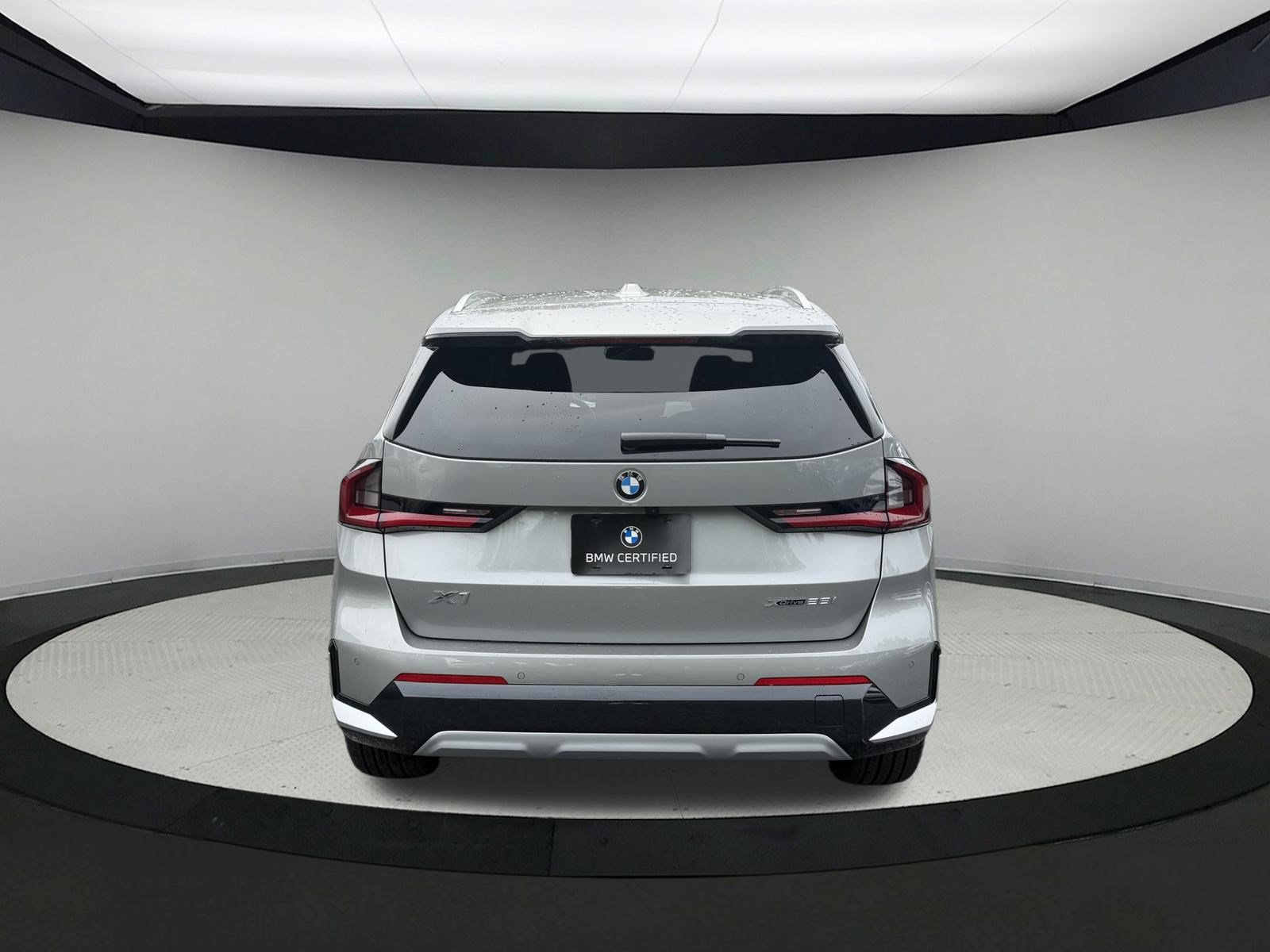 Certified 2025 BMW X1 xDrive28i w/ Convenience Package AWD/4WD image 5