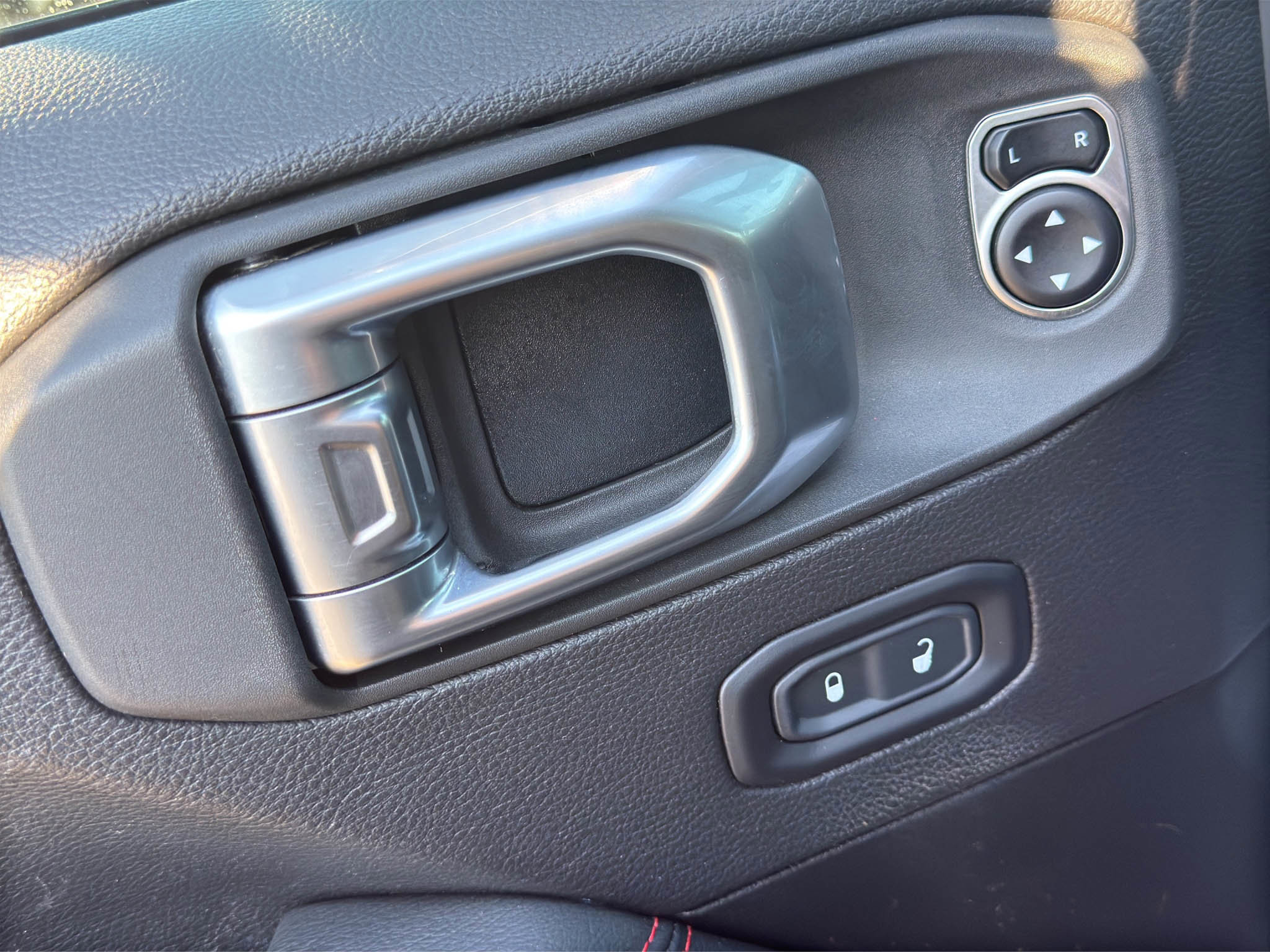 Used 2020 Jeep Wrangler Unlimited Rubicon image 11