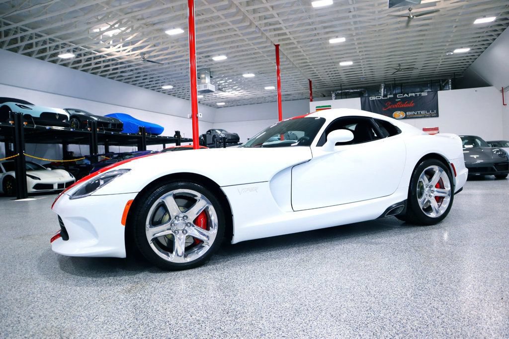 Used 2015 Dodge Viper SRT-10 w/ Quick Order Package 22J GT RWD image 3