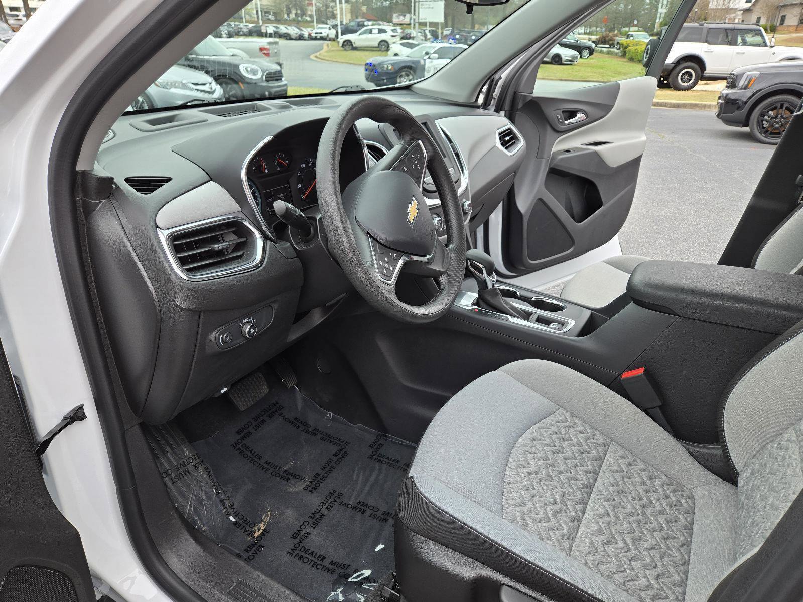 Used 2024 Chevrolet Equinox LS image 19