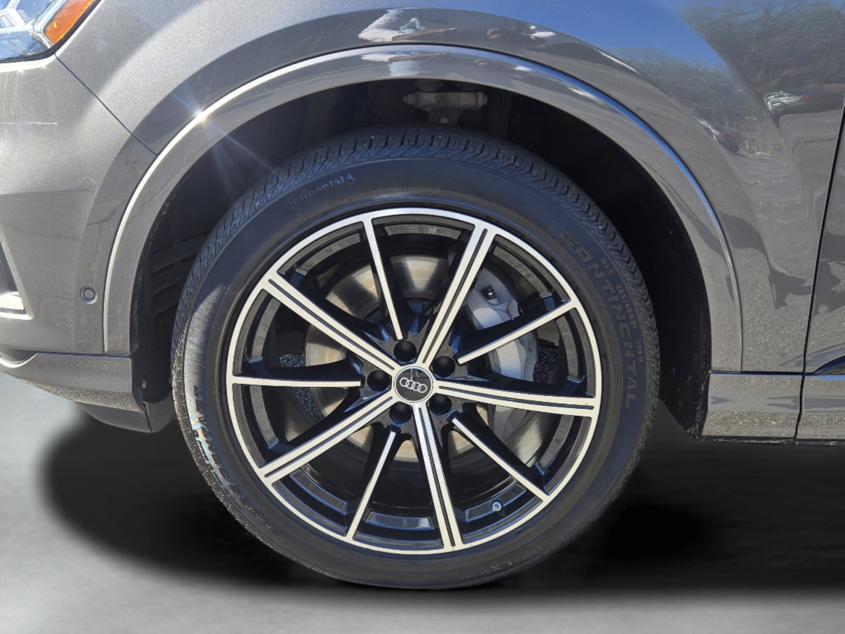 Used 2022 Audi Q7 Premium Plus w/ Premium Plus Package image 11