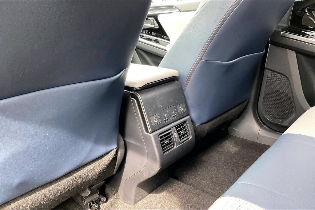 Certified 2023 Subaru Solterra AWD image 39