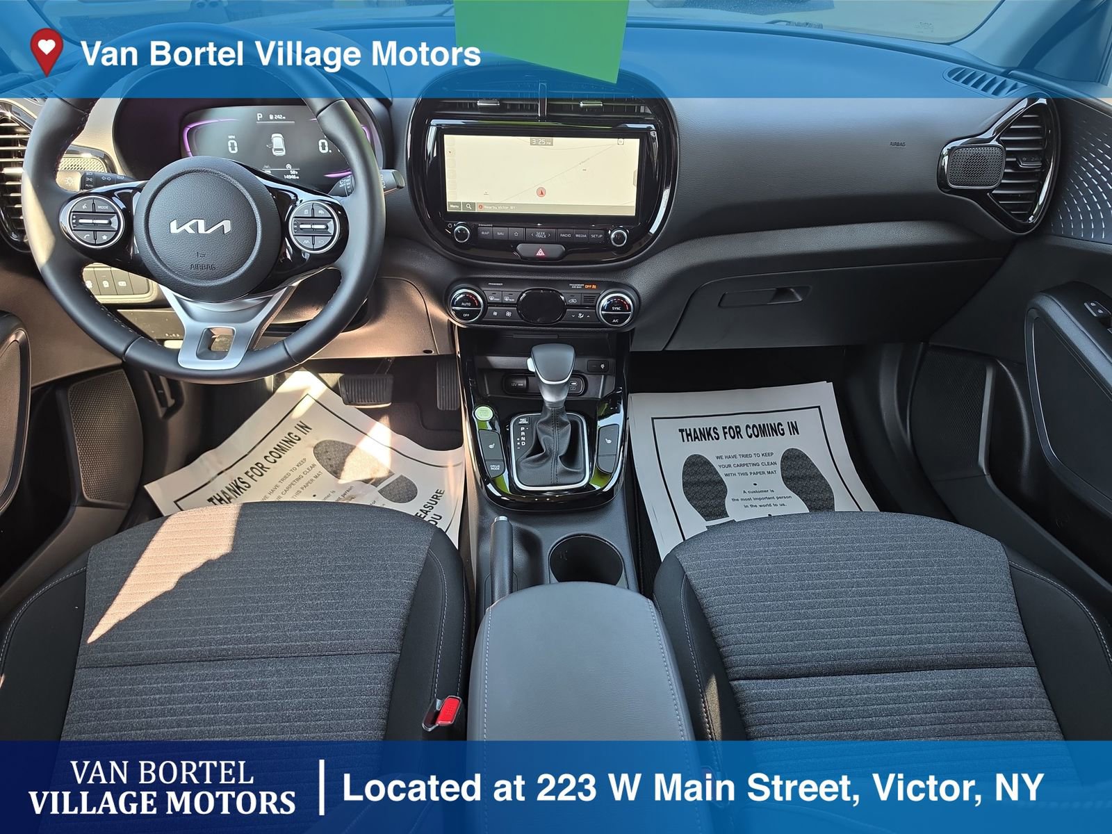 Used 2025 Kia Soul EX FWD image 27