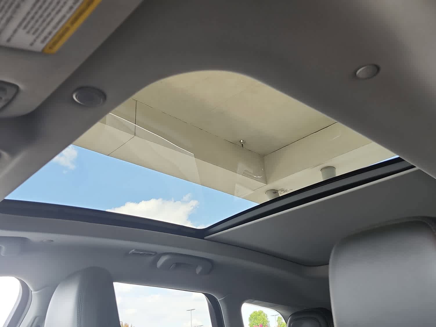 Used 2022 Lincoln Corsair Reserve w/ Luxury Package FWD image 19