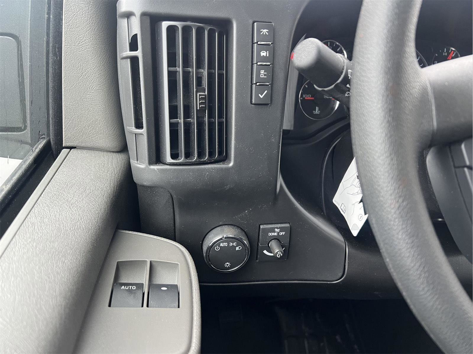 New 2025 Chevrolet Express 3500 w/ Power Convenience Package image 23