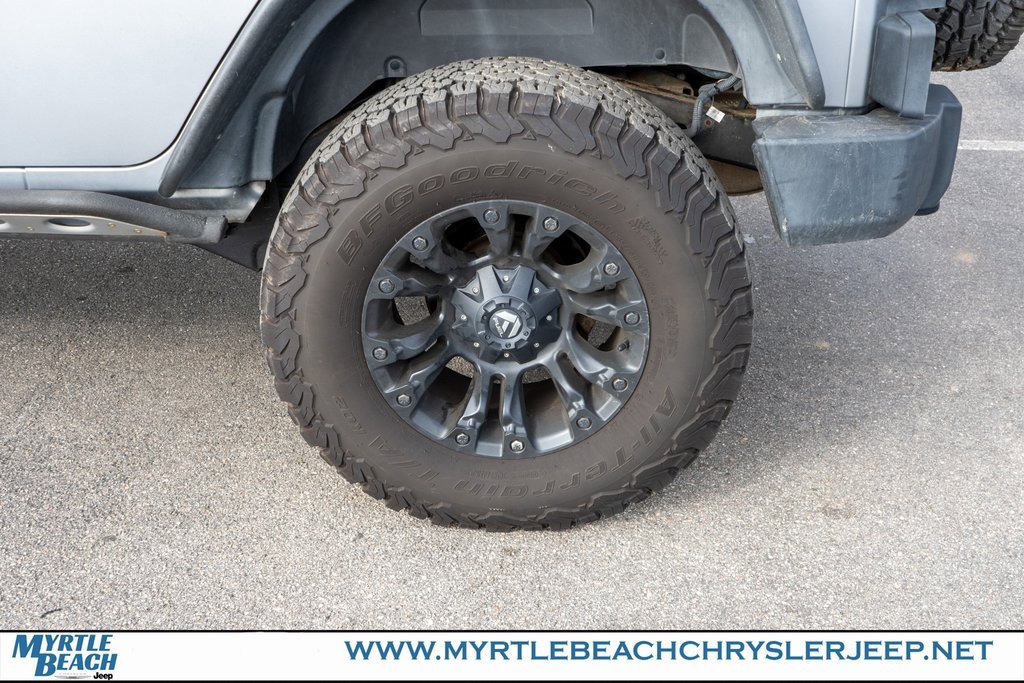 Used 2013 Jeep Wrangler Unlimited Sahara w/ Dual Top Group image 13