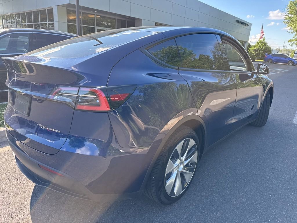Used 2021 Tesla Model Y Long Range AWD/4WD image 7