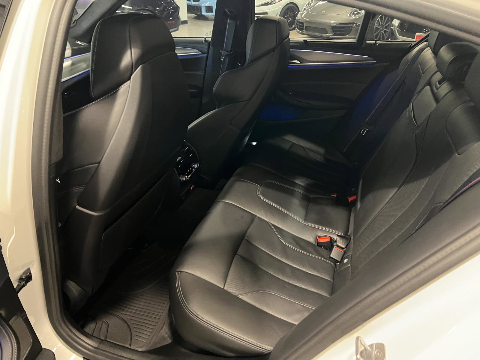 Used 2021 BMW M5 w/ Competition Package image 31