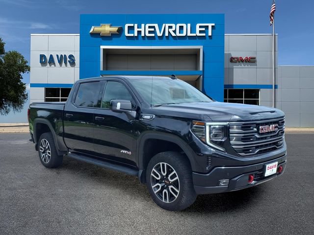 Used 2025 GMC Sierra 1500 AT4 w/ AT4 Premium Package