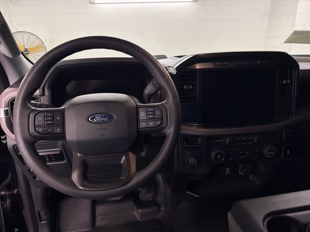 Used 2024 Ford F150 XL RWD image 7