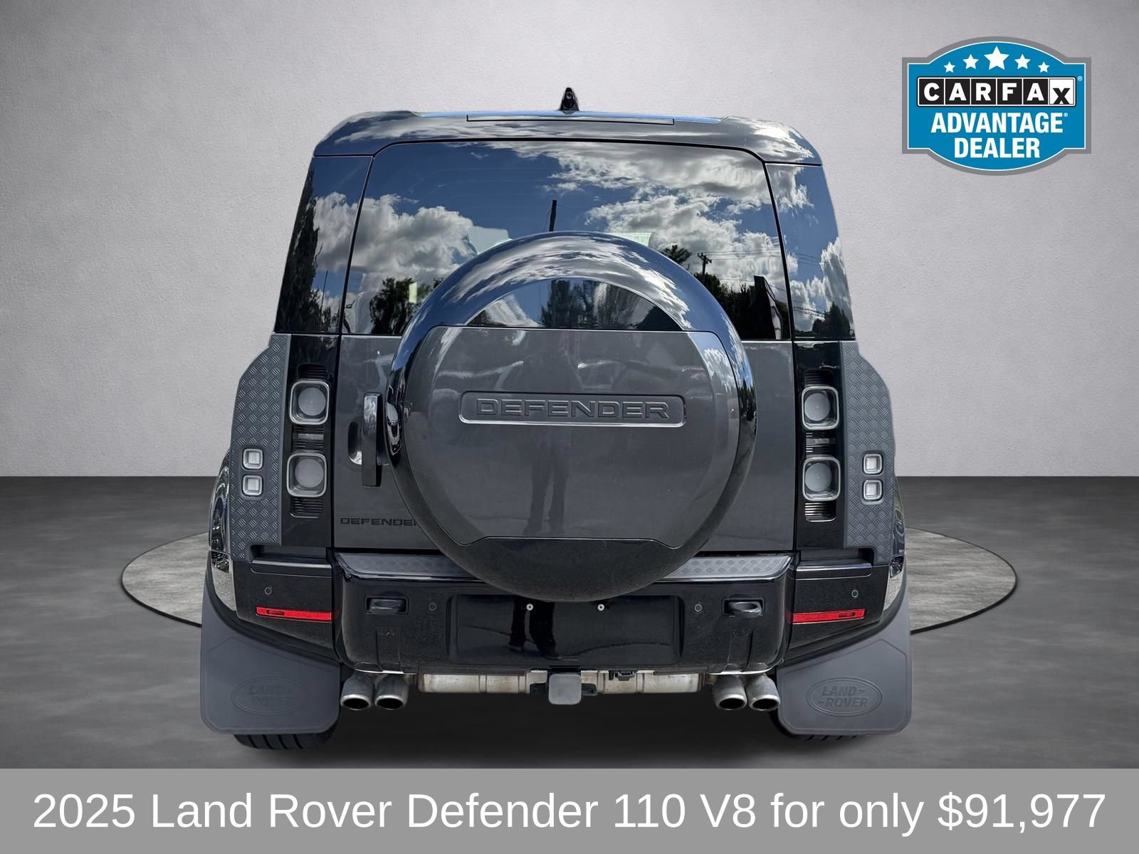 Used 2025 Land Rover Defender 110 V8 AWD/4WD image 4