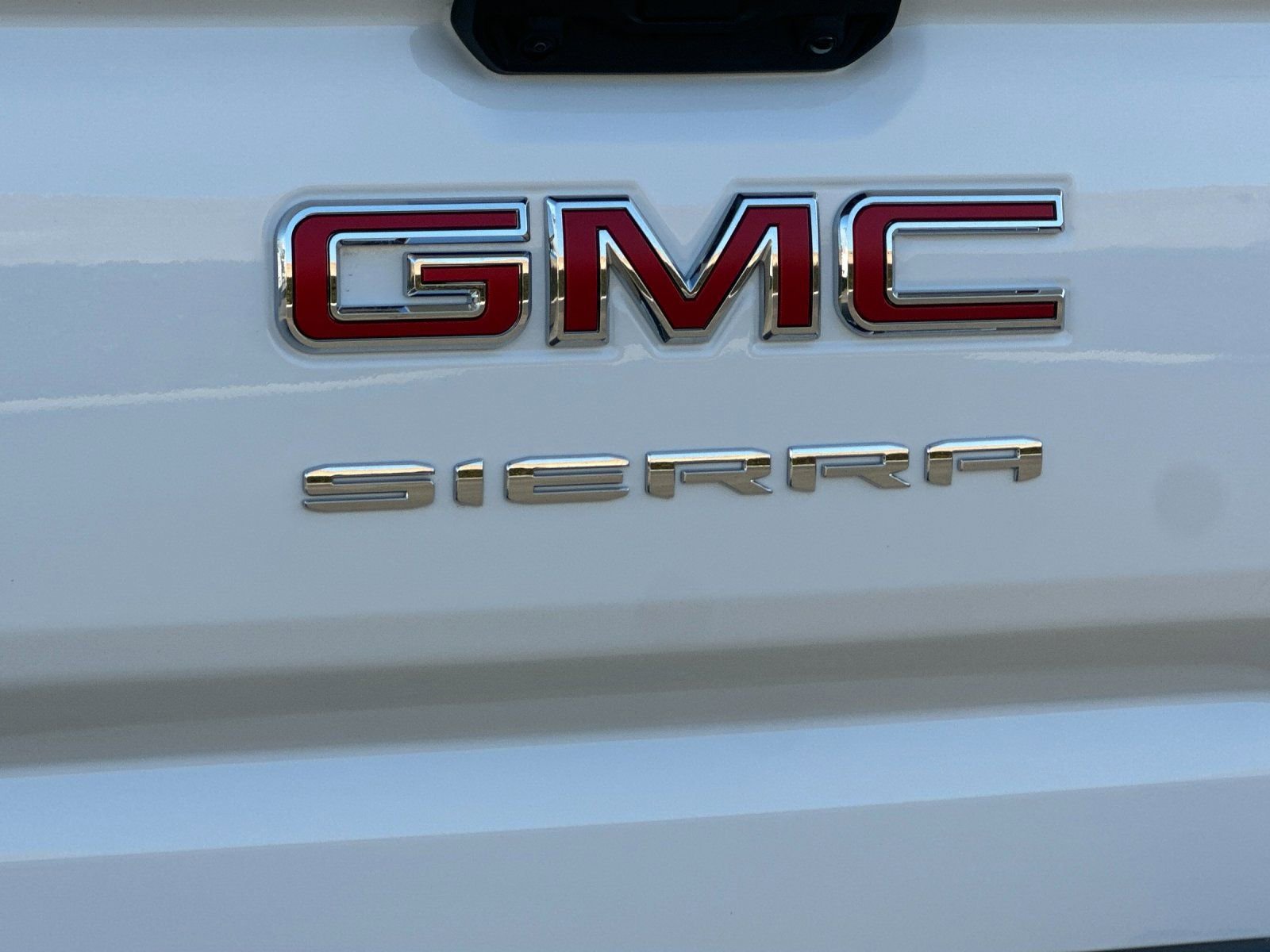 New 2026 GMC Sierra 1500 Pro w/ Graphite Edition AWD/4WD image 25