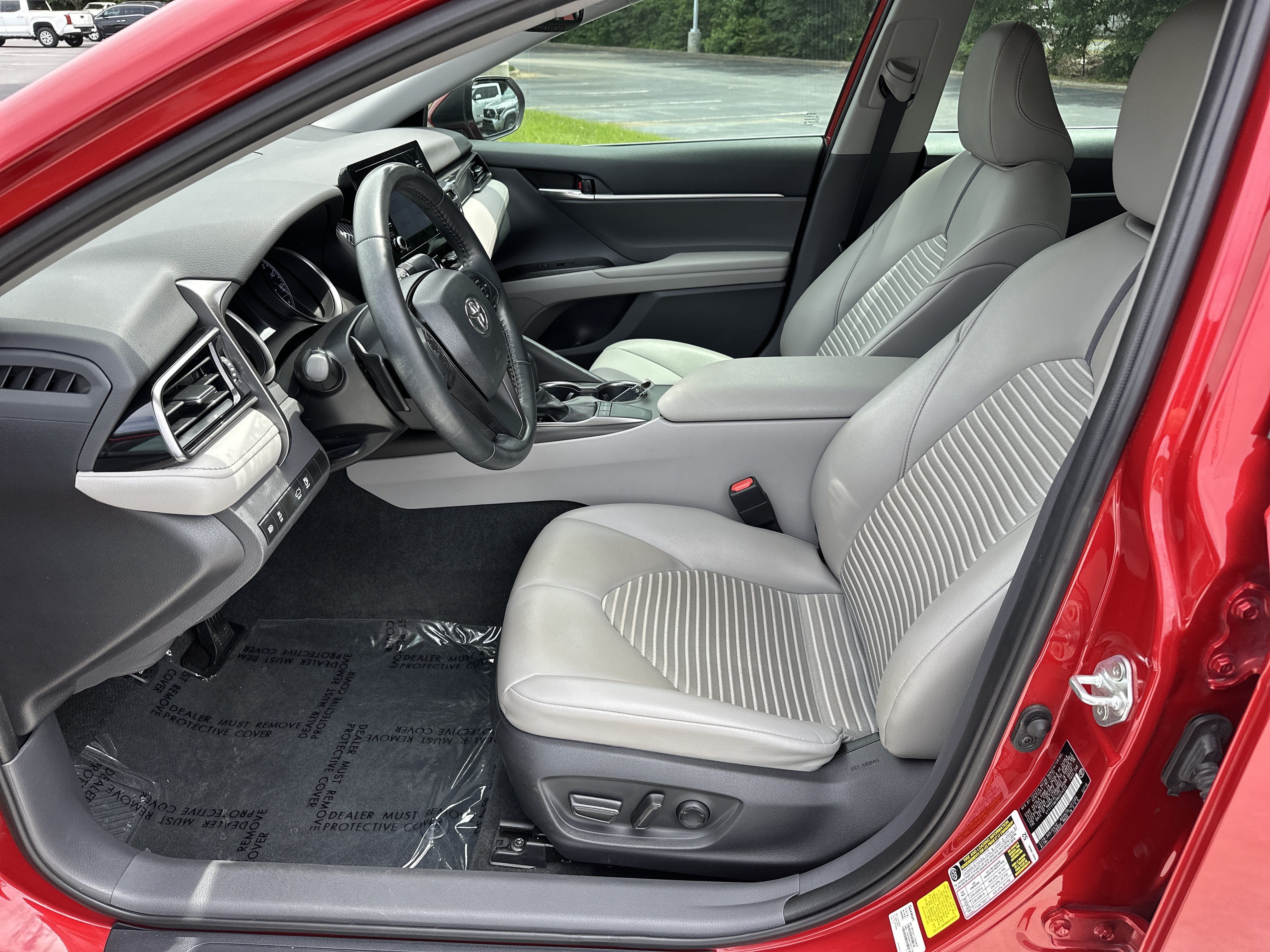 Certified 2022 Toyota Camry SE FWD image 16