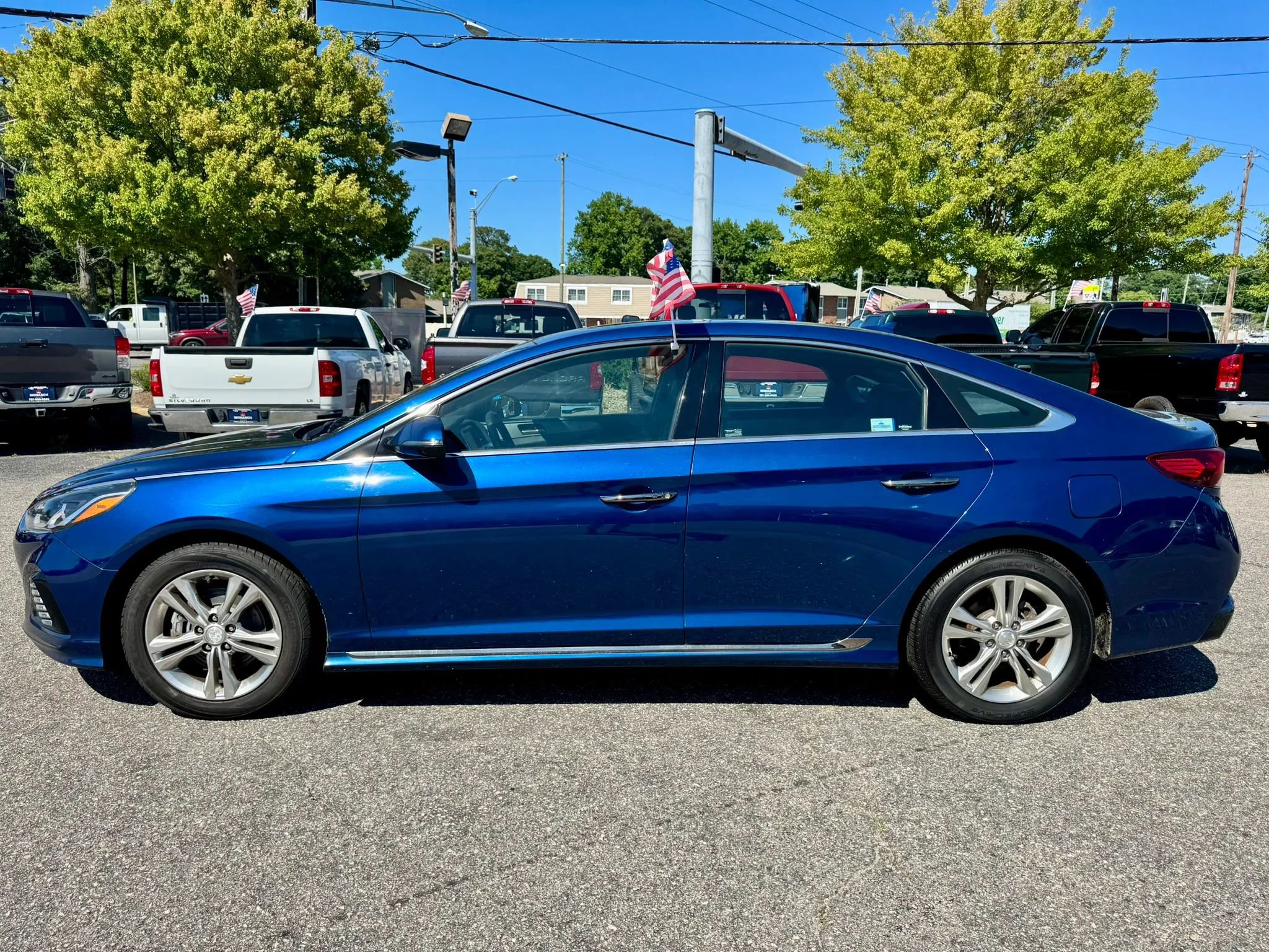 Used 2019 Hyundai Sonata Sport FWD image 2