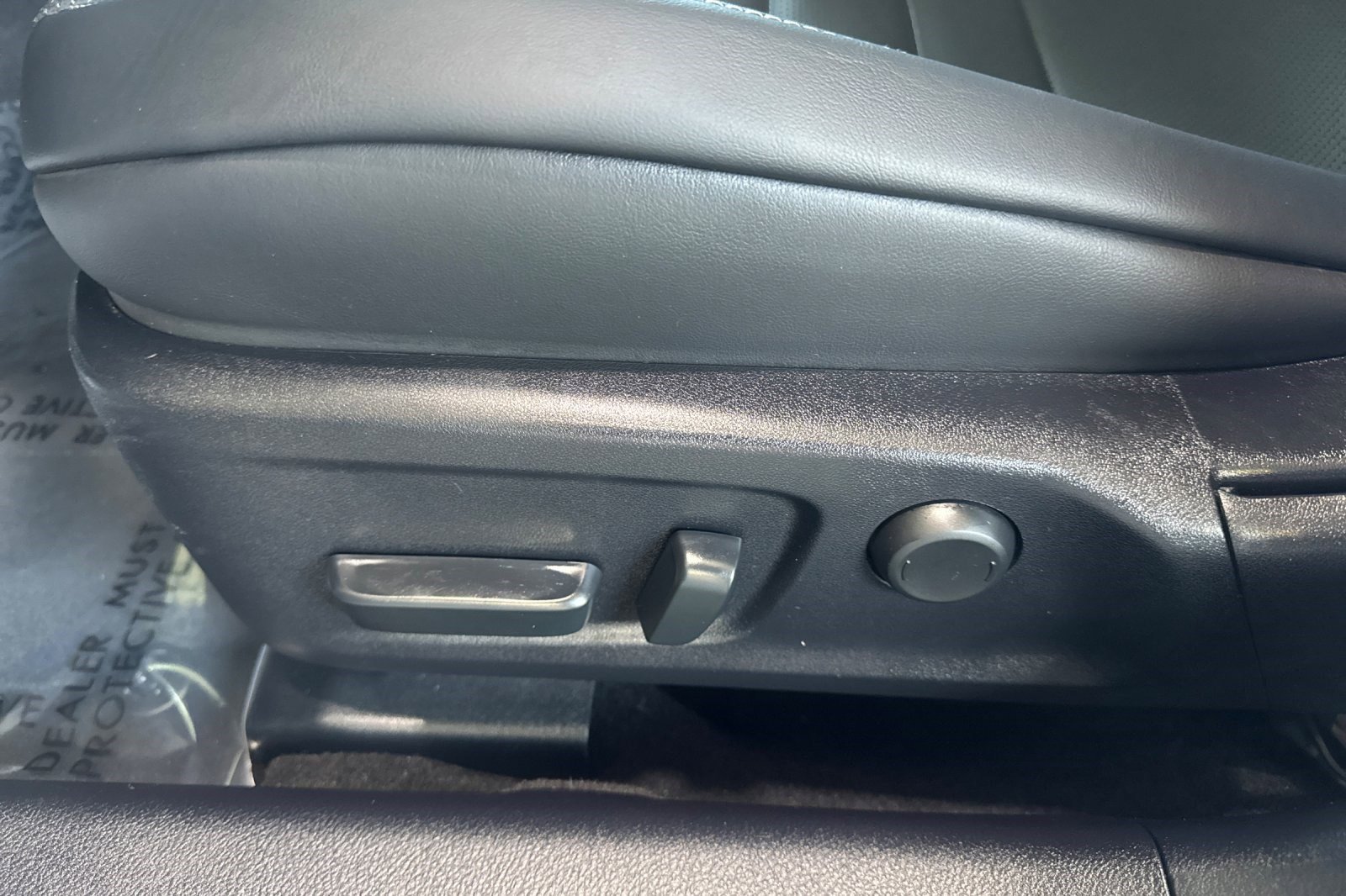 Used 2025 Lexus IS 350 F Sport RWD image 13