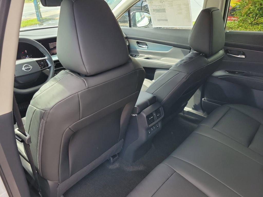 New 2026 Nissan Murano Platinum image 12