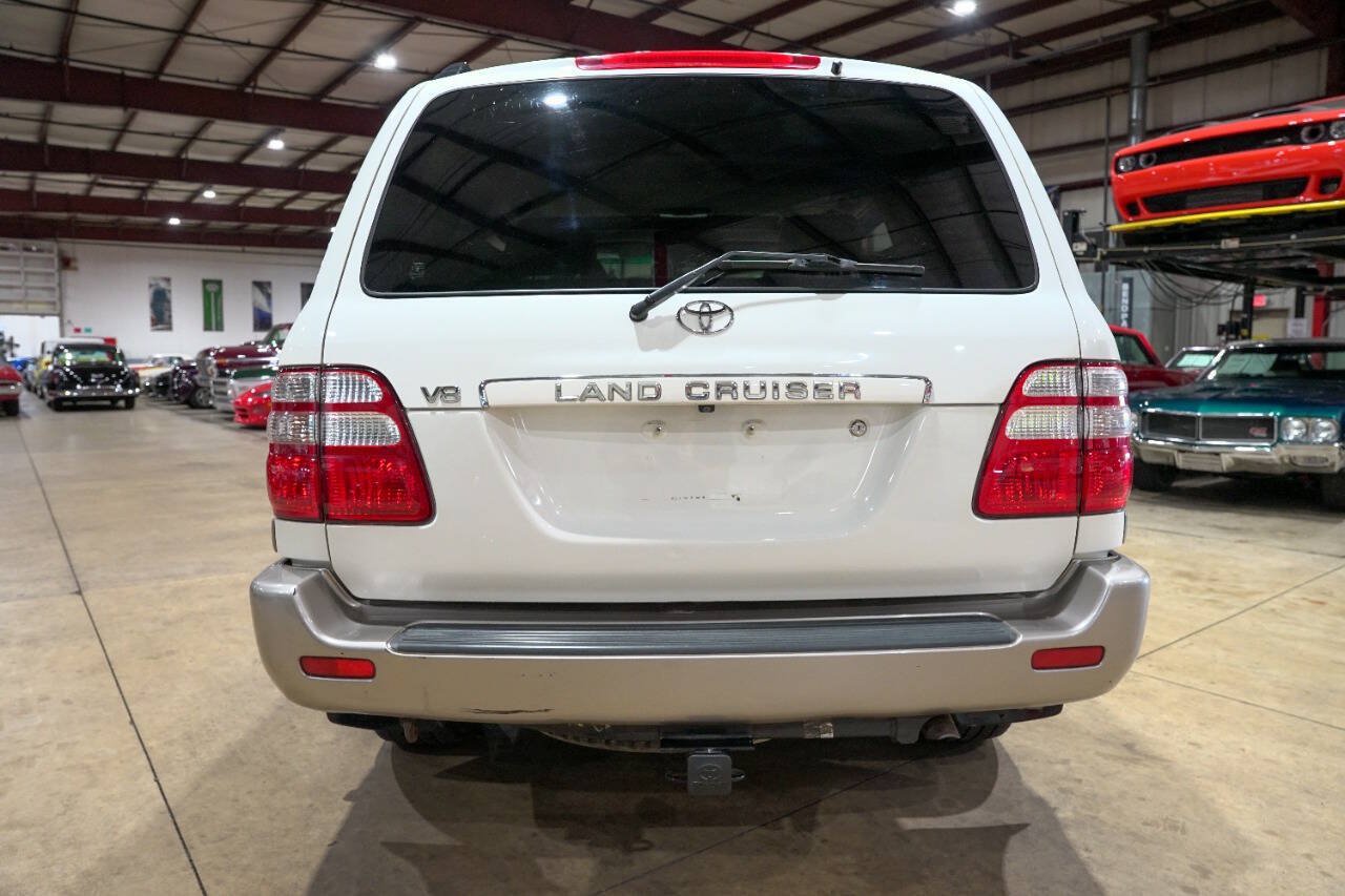 Used 2005 Toyota Land Cruiser AWD/4WD image 7