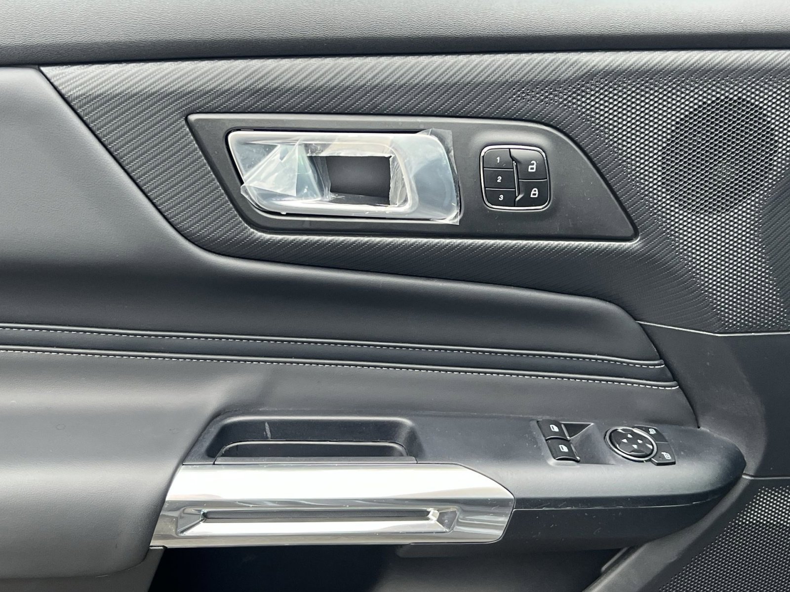 New 2025 Ford Mustang GT Premium w/ GT Performance Package image 15