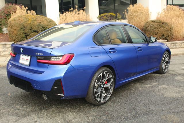Used 2026 BMW 330i xDrive Sedan w/ M Sport Package image 10