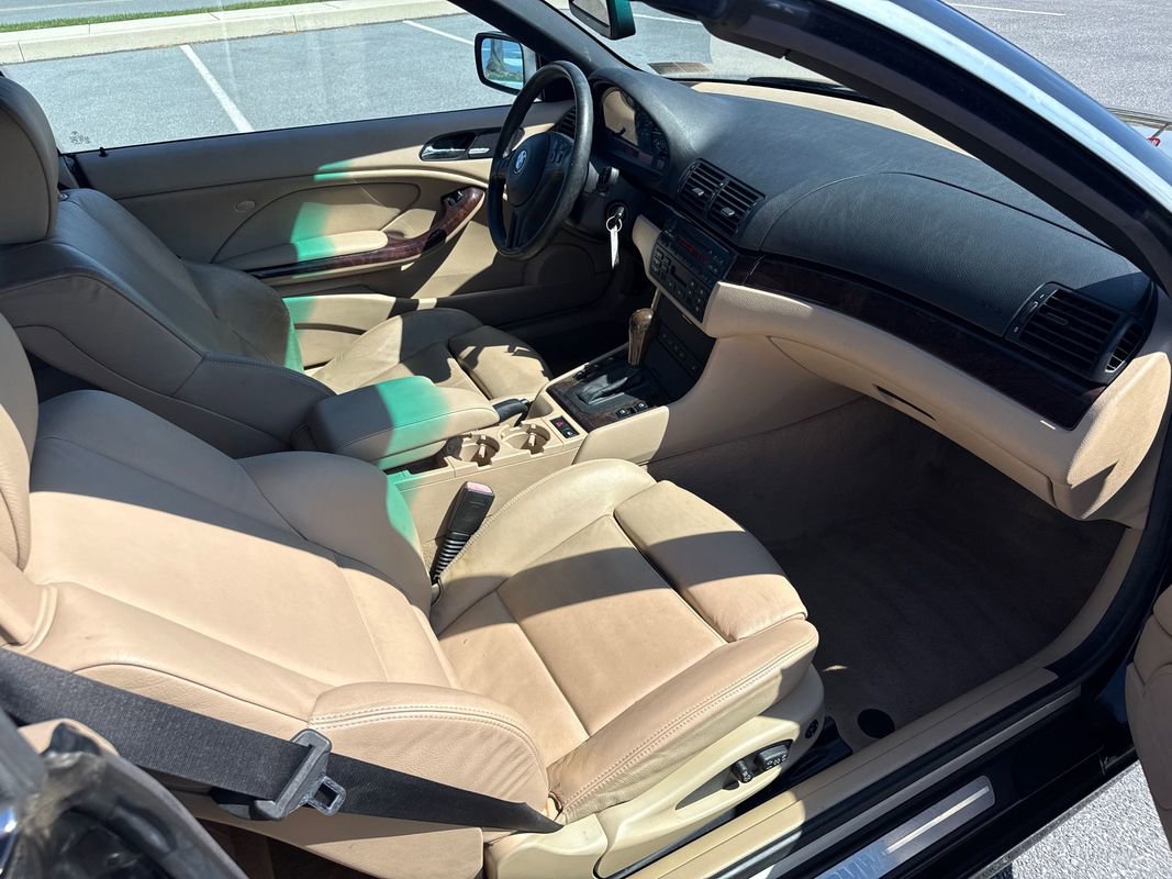 Used 2005 BMW 325Ci Convertible RWD image 17