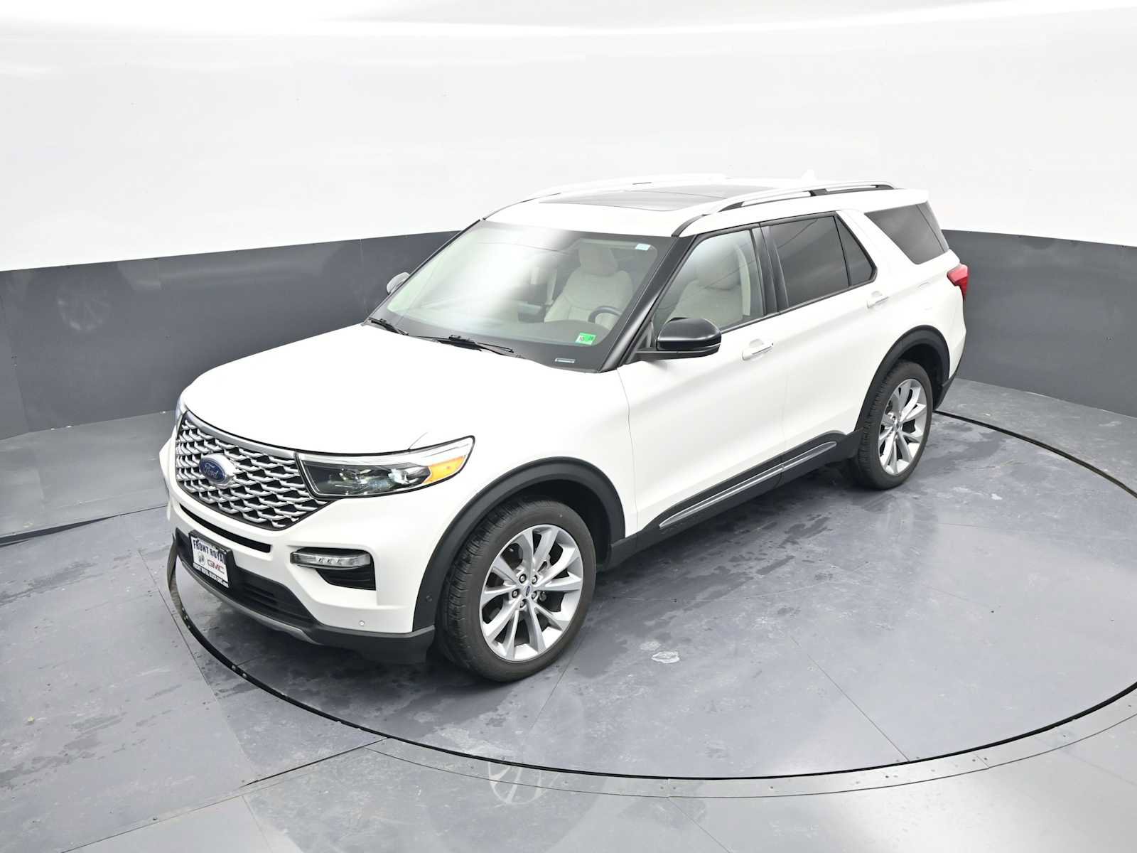 Used 2021 Ford Explorer Platinum w/ Equipment Group 601A image 30