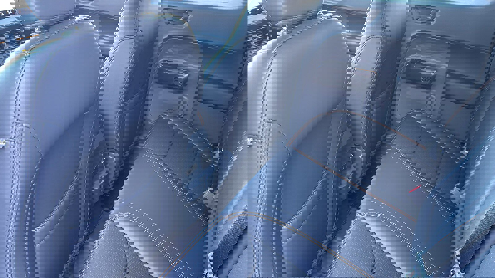 New 2026 Ford Maverick Tremor image 30