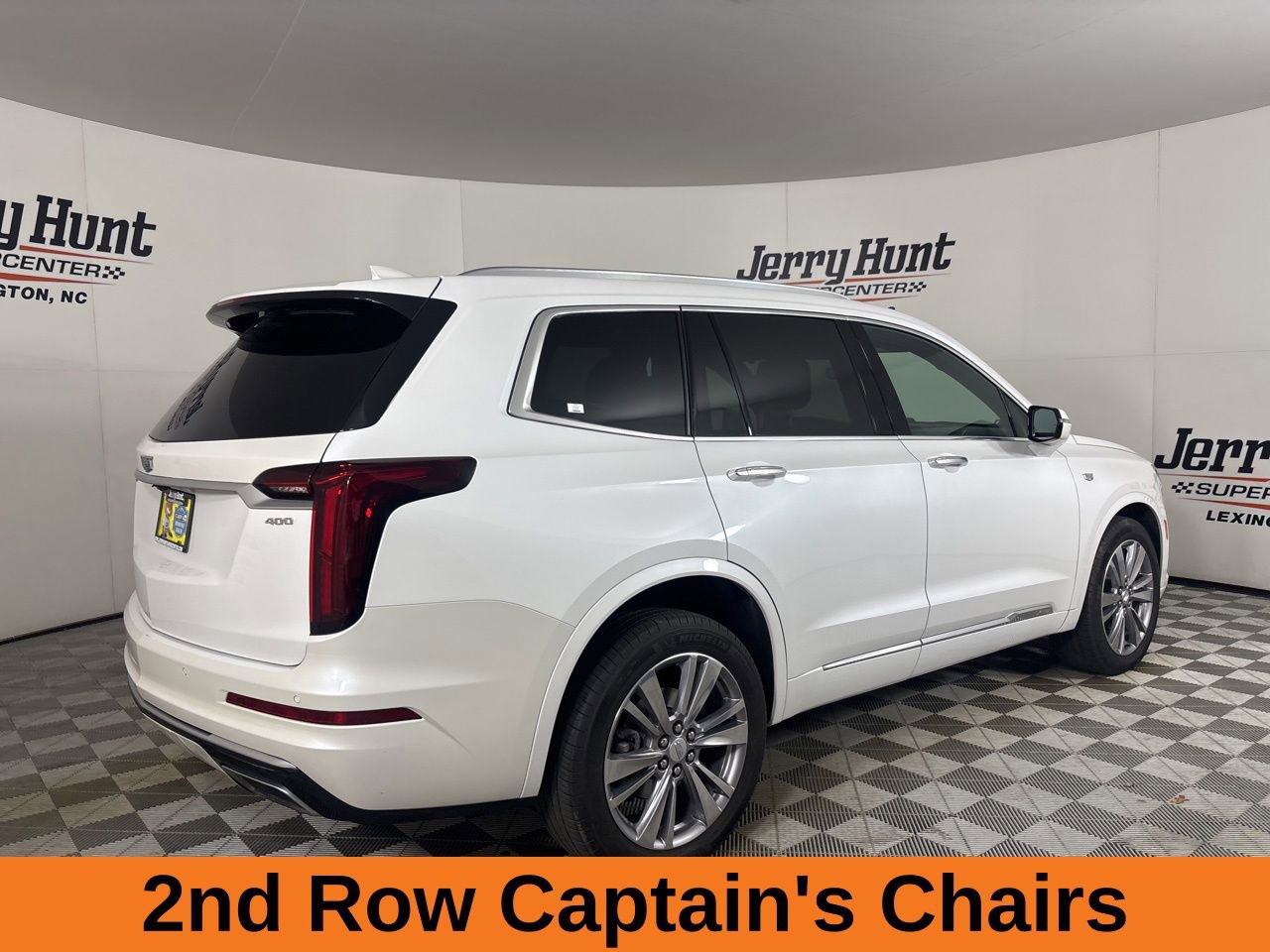 Used 2024 Cadillac XT6 Premium Luxury image 5