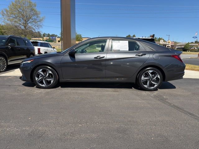 Certified 2023 Hyundai Elantra SEL w/ Convenience Package FWD image 4