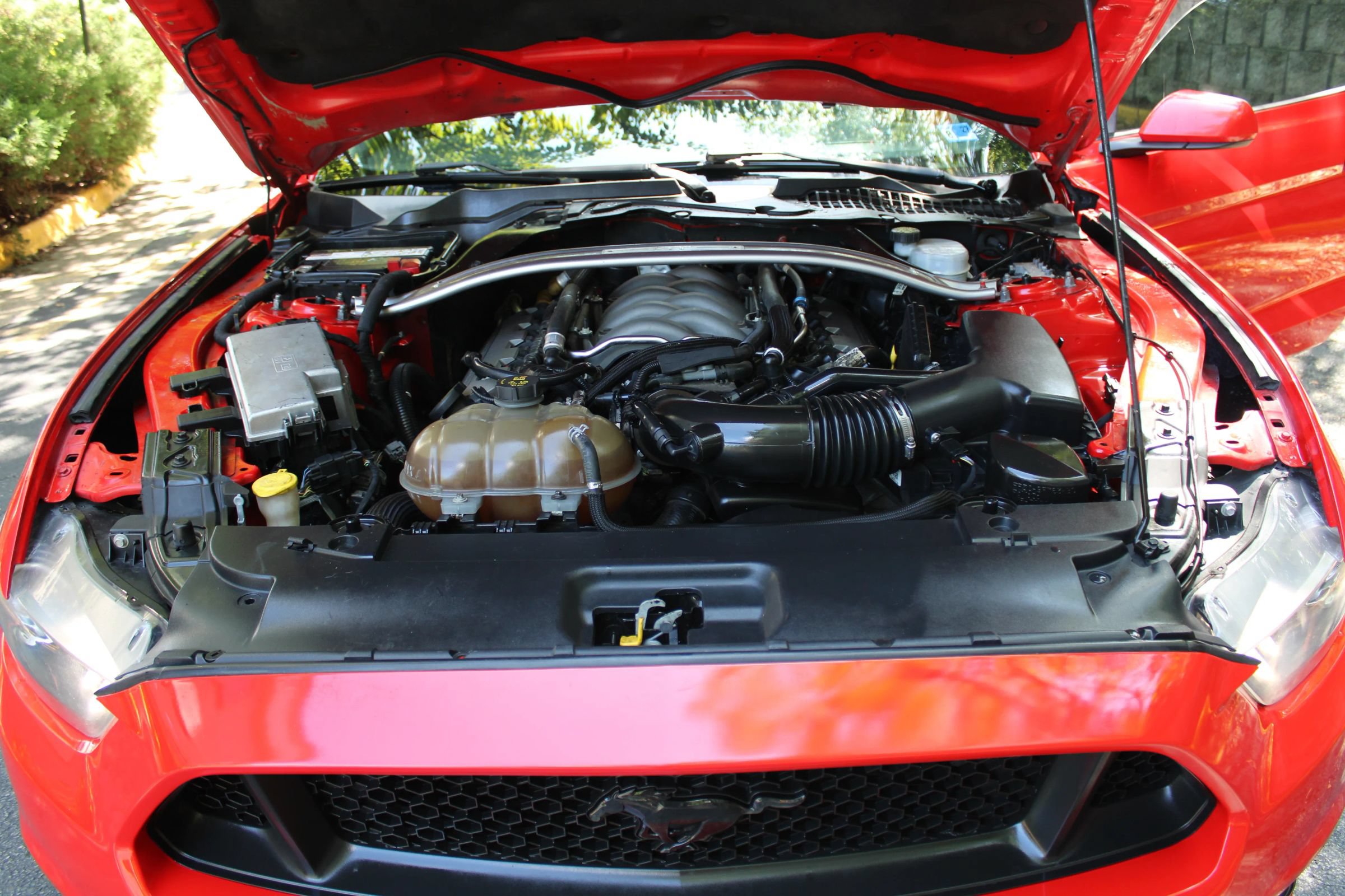 Used 2017 Ford Mustang GT w/ GT Performance Package RWD image 32