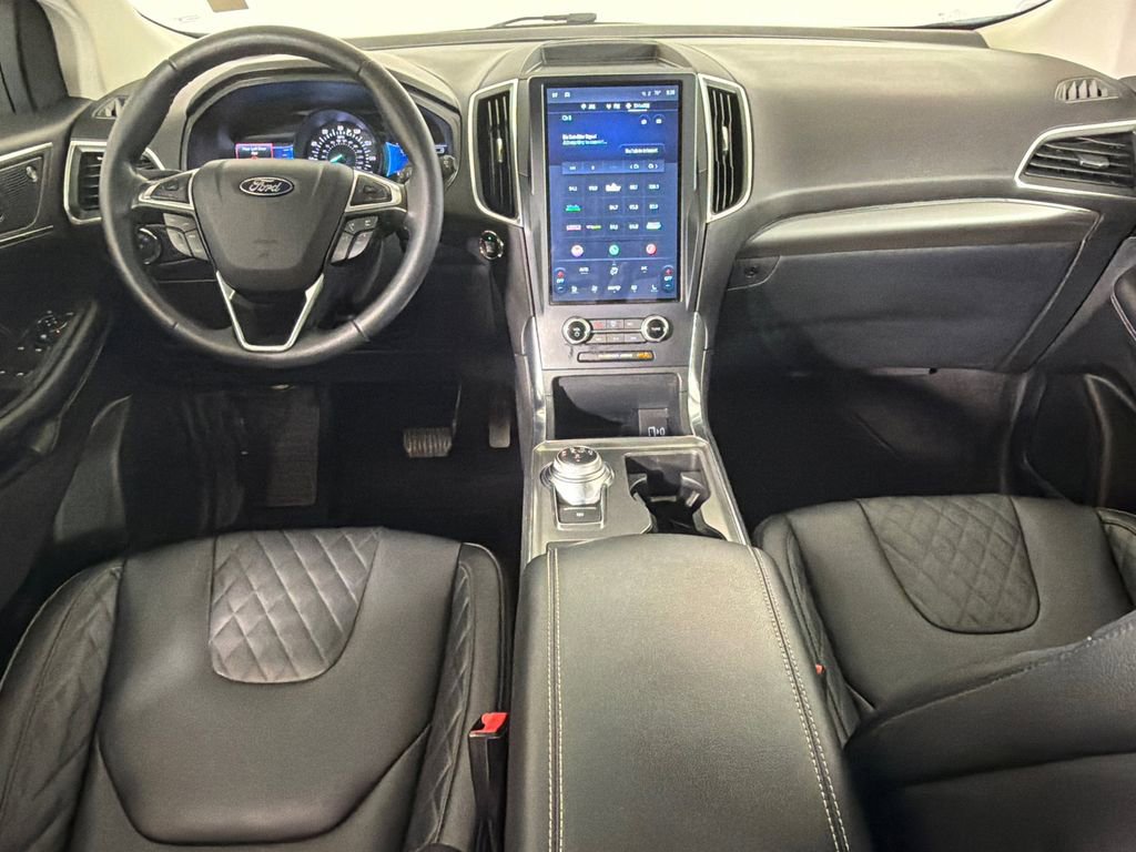 Used 2023 Ford Edge Titanium AWD/4WD image 23