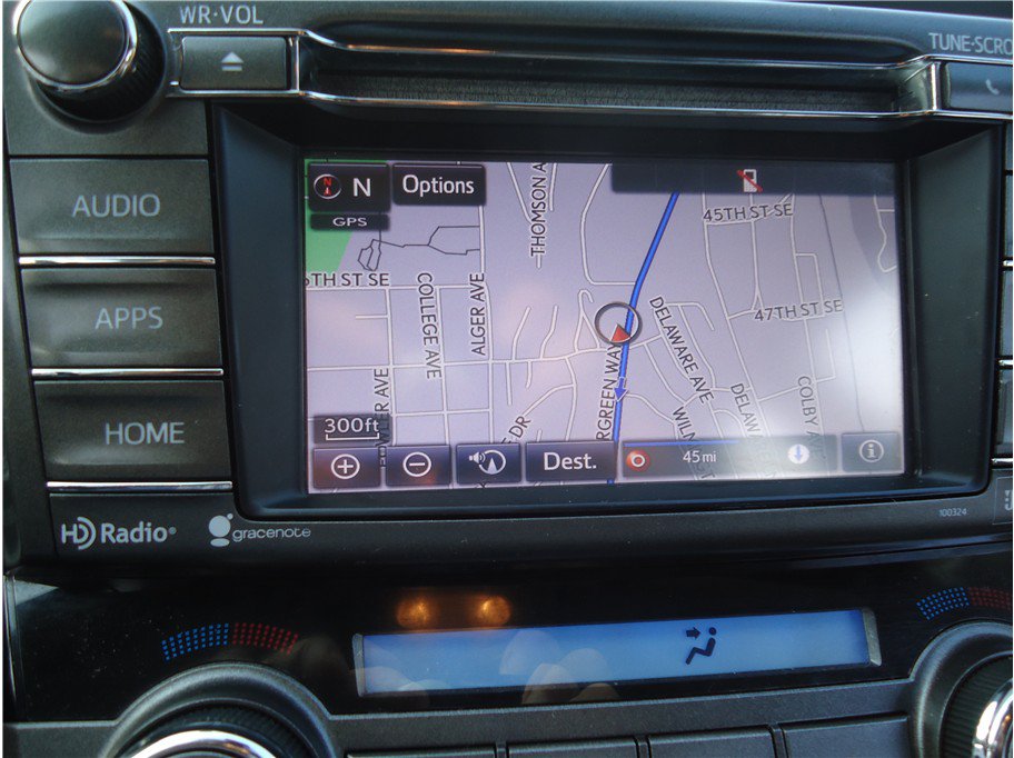 Used 2015 Toyota RAV4 Limited w/ Technology Package AWD/4WD image 31