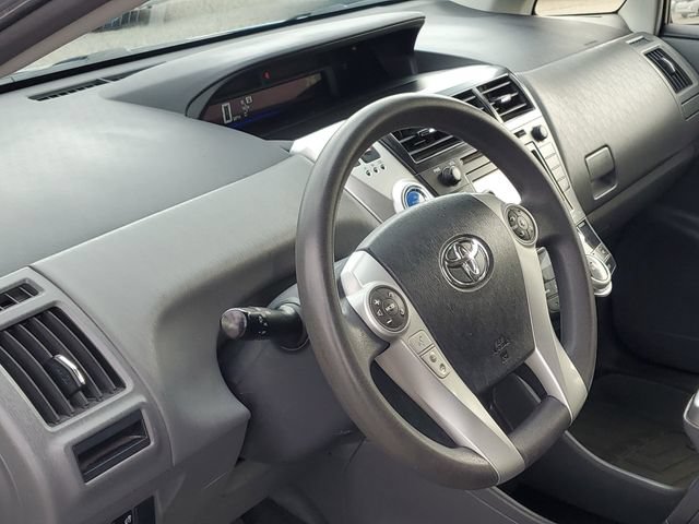Used 2014 Toyota Prius V Three FWD image 7