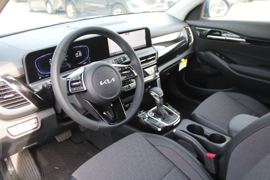 New 2026 Kia Seltos S FWD image 21