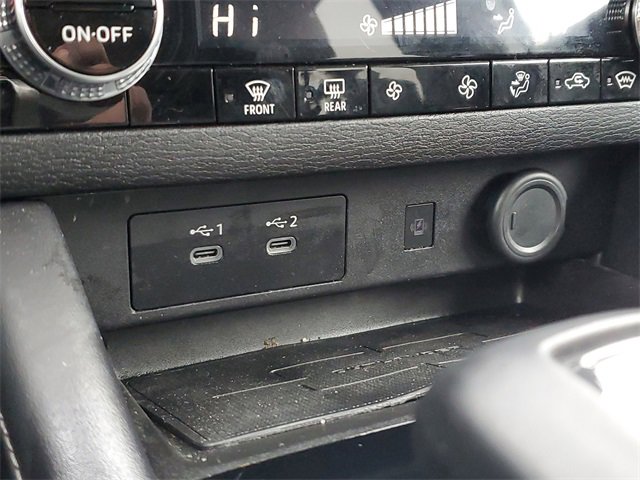 Used 2025 Mitsubishi Outlander SE image 32