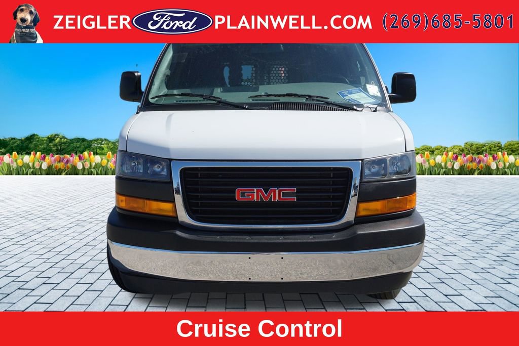 Used 2024 GMC Savana 2500 w/ Driver Convenience Package RWD image 8