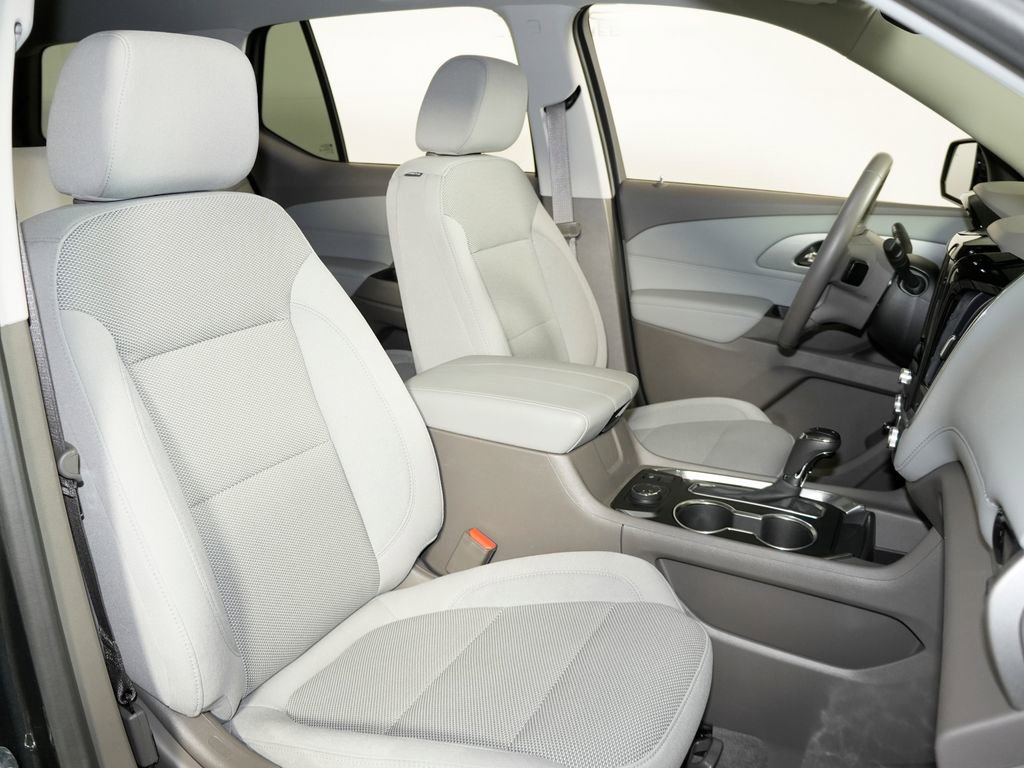 Used 2019 Chevrolet Traverse LT w/ LPO, Floor Liner Package image 35