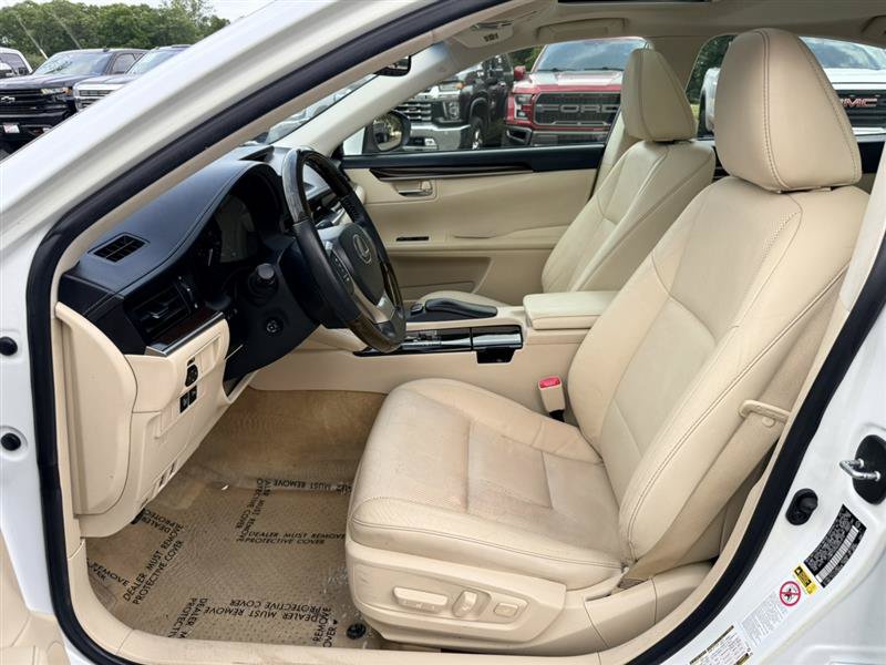 Used 2013 Lexus ES 350 w/ Luxury Pkg FWD image 25