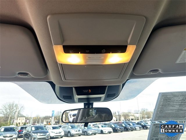 Used 2025 Nissan Rogue S image 23